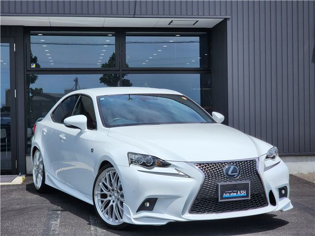 2013 Lexus IS IS300h F Sport Sedan for sale, Japanese used car export | GULJI TRADERS