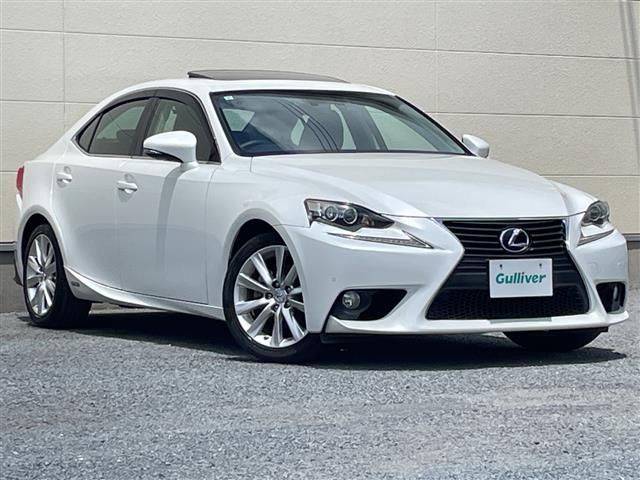 2013 Lexus IS 300h Sedan for sale, Japanese used car export - photo 1 of 24 | GULJI TRADERS