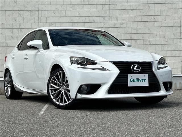 2013 Lexus IS 300h Sedan for sale, Japanese used car export - photo 1 of 24 | GULJI TRADERS
