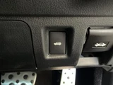 2013 Lexus IS 300h F Sport Sedan for sale, Japanese used car export - photo 11 of 24 | GULJI TRADERS