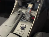 2013 Lexus IS 300h F Sport Sedan for sale, Japanese used car export - photo 13 of 24 | GULJI TRADERS