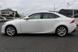 2013 Lexus IS 300h versionL Sedan for sale, Japanese used car export - photo 11 of 30 | GULJI TRADERS
