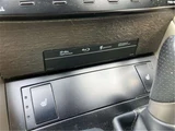 2013 Lexus IS IS300H F Sport Sedan for sale, Japanese used car export - photo 37 of 50 | GULJI TRADERS