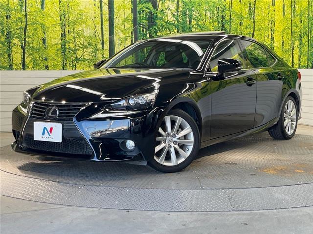 2014 Lexus IS IS300h Sedan for sale, Japanese used car export | GULJI TRADERS