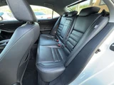 2014 Lexus IS 300h Sedan for sale, Japanese used car export - photo 18 of 78 | GULJI TRADERS