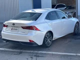 2014 Lexus IS 300h Sedan for sale, Japanese used car export - photo 30 of 78 | GULJI TRADERS