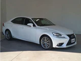 2014 Lexus IS 300h Sedan for sale, Japanese used car export - photo 15 of 47 | GULJI TRADERS
