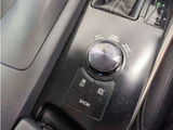 2014 Lexus IS 300h Sedan for sale, Japanese used car export - photo 30 of 47 | GULJI TRADERS