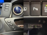 2014 Lexus IS IS300h Sedan for sale, Japanese used car export - photo 7 of 9 | GULJI TRADERS