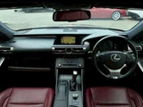 2015 Lexus IS 200t F Sport Sedan for sale, Japanese used car export - photo 17 of 67 | GULJI TRADERS
