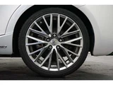 2015 Lexus IS 300h Sedan for sale, Japanese used car export - photo 28 of 69 | GULJI TRADERS