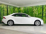 2015 Lexus IS IS300h Sedan for sale, Japanese used car export - photo 10 of 30 | GULJI TRADERS
