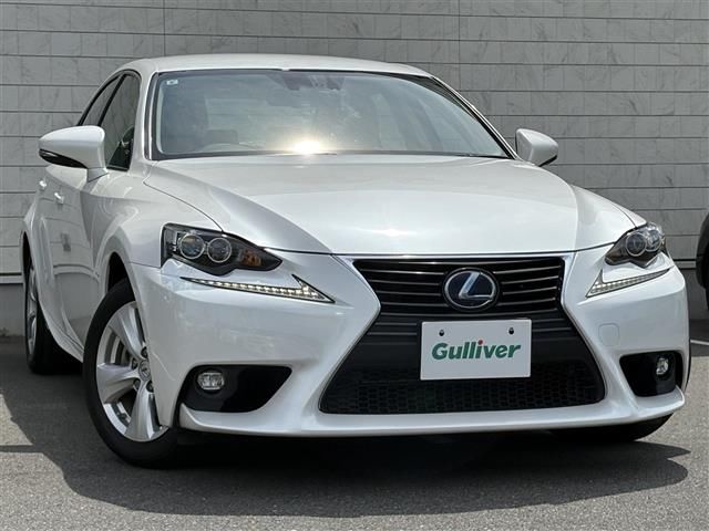 2015 Lexus IS 300h Sedan for sale, Japanese used car export | GULJI TRADERS