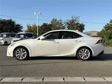 2015 Lexus IS 300h 4WD Sedan for sale, Japanese used car export - photo 19 of 24 | GULJI TRADERS