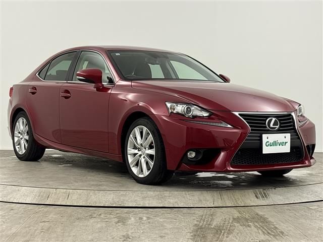 2015 Lexus IS 200t - photo 1 2015 Lexus IS 200t Sedan for sale, Japanese used car export - photo 1 of 23 | GULJI TRADERS