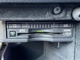 2015 Lexus IS 300h Sedan for sale, Japanese used car export - photo 12 of 24 | GULJI TRADERS