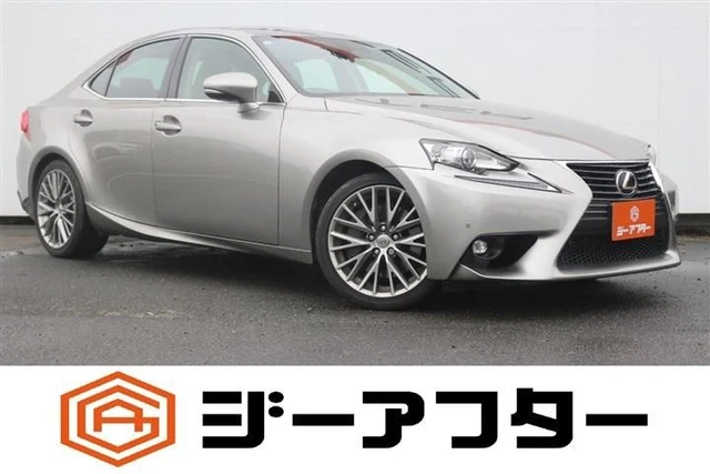 2015 Lexus IS 200t Sedan for sale, Japanese used car export | GULJI TRADERS
