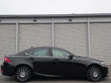2015 Lexus IS 4WD Sedan for sale, Japanese used car export - photo 5 of 24 | GULJI TRADERS