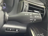2016 Lexus IS 200t Sedan for sale, Japanese used car export - photo 12 of 21 | GULJI TRADERS