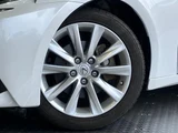 2016 Lexus IS 300h Sedan for sale, Japanese used car export - photo 8 of 10 | GULJI TRADERS