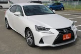 2016 Lexus IS 300h Sedan for sale, Japanese used car export - photo 9 of 30 | GULJI TRADERS