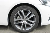 2016 Lexus IS 300h Sedan for sale, Japanese used car export - photo 18 of 30 | GULJI TRADERS