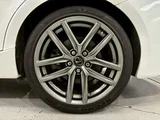 2017 Lexus IS 200t F Sport Sedan for sale, Japanese used car export - photo 14 of 61 | GULJI TRADERS