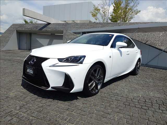 2017 Lexus IS IS300h Sedan for sale, Japanese used car export | GULJI TRADERS
