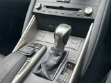 2017 Lexus IS 300h F Sport Sedan for sale, Japanese used car export - photo 9 of 24 | GULJI TRADERS