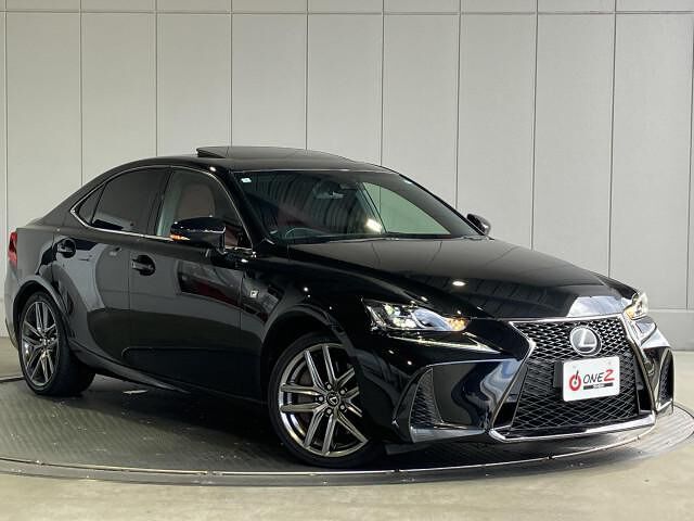 2017 Lexus IS 200t F Sport Sedan for sale, Japanese used car export - photo 1 of 10 | GULJI TRADERS