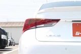 2017 Lexus IS 300h F Sport Sedan for sale, Japanese used car export - photo 18 of 30 | GULJI TRADERS