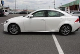 2017 Lexus IS 300h Sedan for sale, Japanese used car export - photo 13 of 30 | GULJI TRADERS