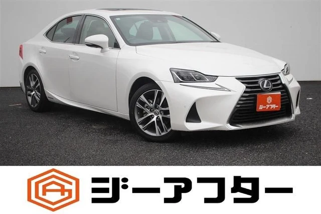 2017 Lexus IS 300h Sedan for sale, Japanese used car export | GULJI TRADERS