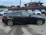2017 Lexus IS IS300h Sedan for sale, Japanese used car export - photo 4 of 9 | GULJI TRADERS