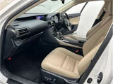 2018 Lexus IS IS300h Sedan for sale, Japanese used car export - photo 16 of 44 | GULJI TRADERS
