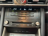 2018 Lexus IS IS300h Sedan for sale, Japanese used car export - photo 32 of 44 | GULJI TRADERS