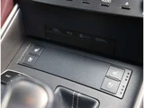 2018 Lexus IS 300h F Sport Sedan for sale, Japanese used car export - photo 16 of 58 | GULJI TRADERS