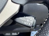 2018 Lexus IS IS300h F Sport Sedan for sale, Japanese used car export - photo 32 of 55 | GULJI TRADERS