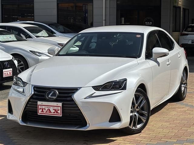 2018 Lexus IS BSM - photo 1 2018 Lexus IS BSM Sedan for sale, Japanese used car export - photo 1 of 30 | GULJI TRADERS