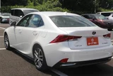 2018 Lexus IS 300h Sedan for sale, Japanese used car export - photo 18 of 30 | GULJI TRADERS