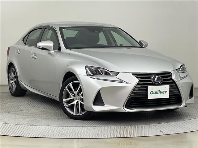 2019 Lexus IS 300h 4WD Sedan for sale, Japanese used car export | GULJI TRADERS