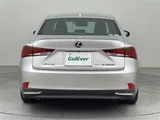 2019 Lexus IS 300h 4WD Sedan for sale, Japanese used car export - photo 8 of 24 | GULJI TRADERS