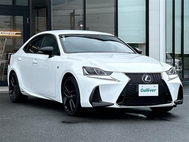 2019 Lexus IS 300h Sedan for sale, Japanese used car export - photo 1 of 24 | GULJI TRADERS