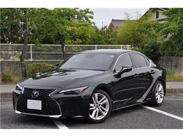 2021 Lexus IS IS300h Sedan for sale, Japanese used car export - photo 1 of 75 | GULJI TRADERS
