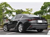 2021 Lexus IS IS300h Sedan for sale, Japanese used car export - photo 31 of 75 | GULJI TRADERS