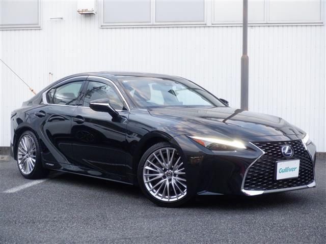 2021 Lexus IS 300h Sedan for sale, Japanese used car export | GULJI TRADERS