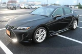 2021 Lexus IS 300h Sedan for sale, Japanese used car export - photo 14 of 30 | GULJI TRADERS