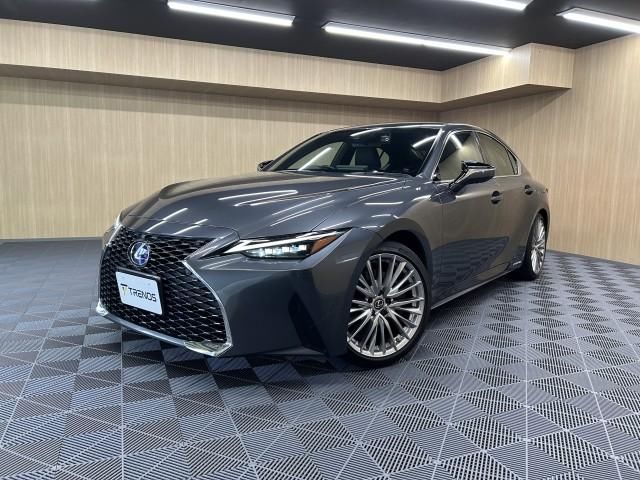 2021 Lexus IS IS300h Sedan for sale, Japanese used car export - photo 1 of 9 | GULJI TRADERS