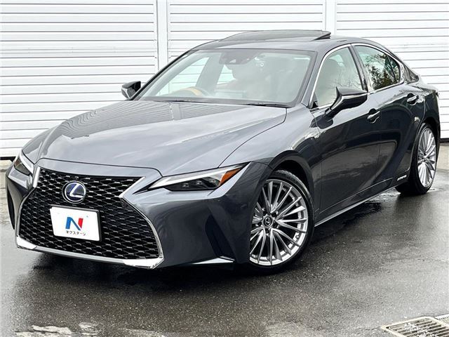 2022 Lexus IS IS300h Sedan for sale, Japanese used car export | GULJI TRADERS