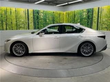 2022 Lexus IS IS300h Sedan for sale, Japanese used car export - photo 16 of 30 | GULJI TRADERS